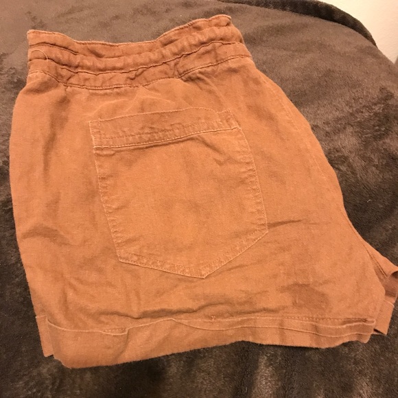 Brown Forever21 shorts - Picture 3 of 3